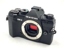 OM SYSTEM OM-5 Black Body Mirrorless Camera Micro 4/3 from Japan D0323