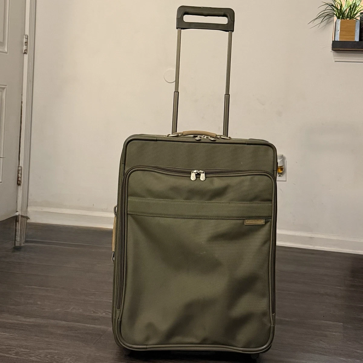 25+ Briggs & Riley Green Suitcases for sale | Updated Oct 2026