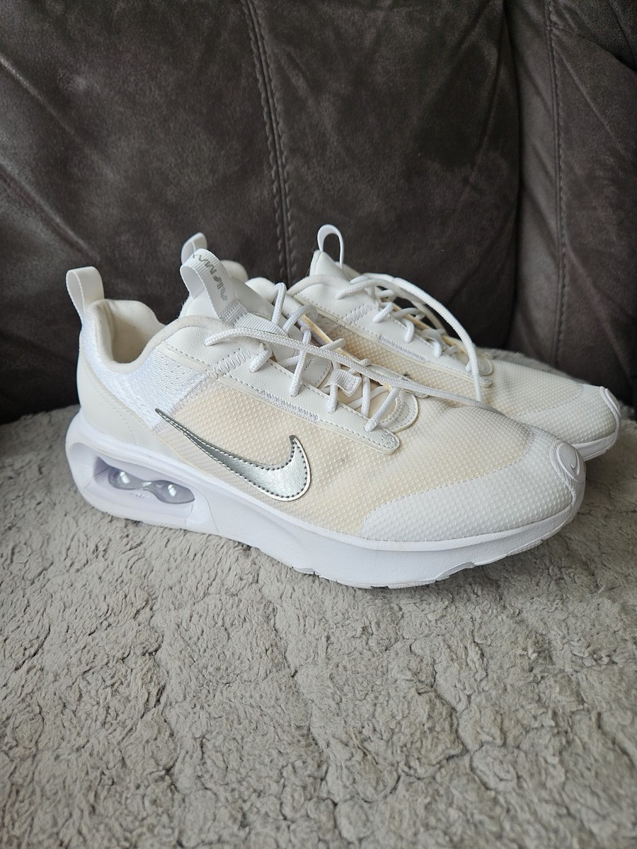 ladies air max size 7