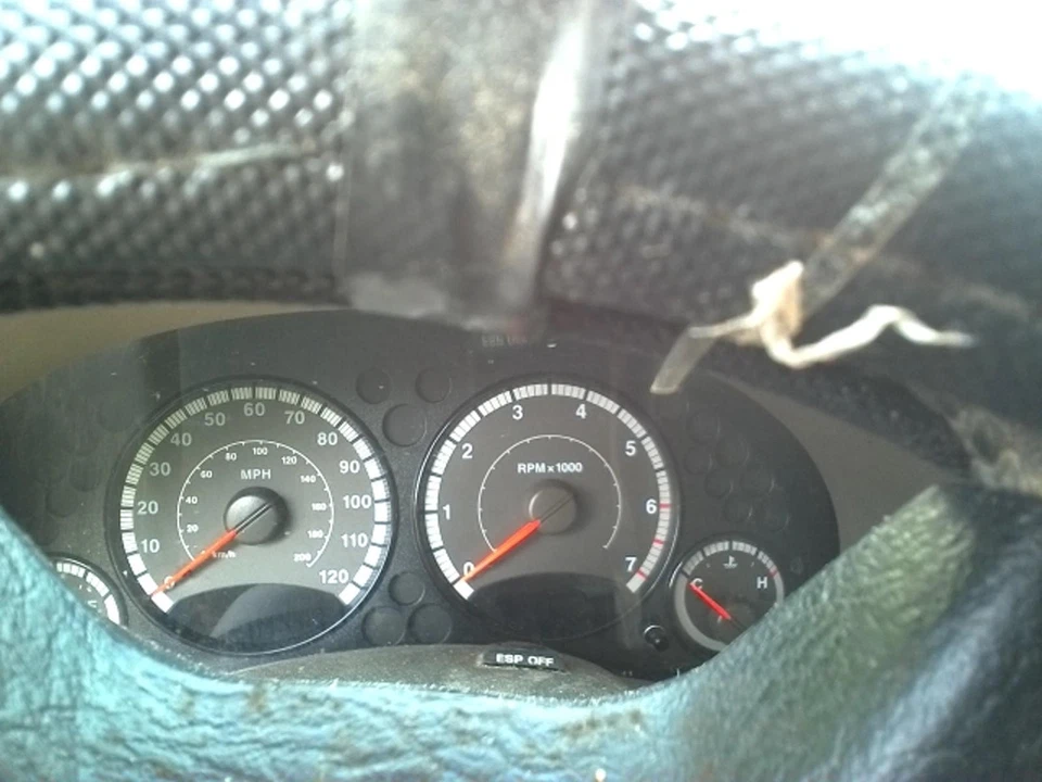 Used Air Cleaner Assembly fits: 2006 Jeep Liberty 3.7 Grade A - Image 2 of 4