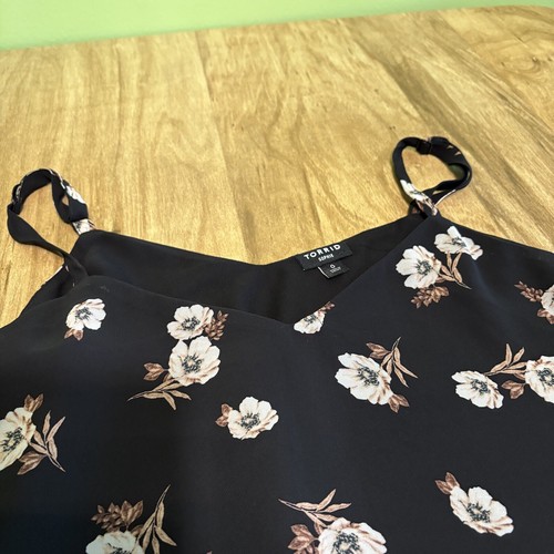 Torrid Lightweight Lined Black Floral Tank Top Sleeveless Shirt Womens Size 0 - Picture 3 of 9