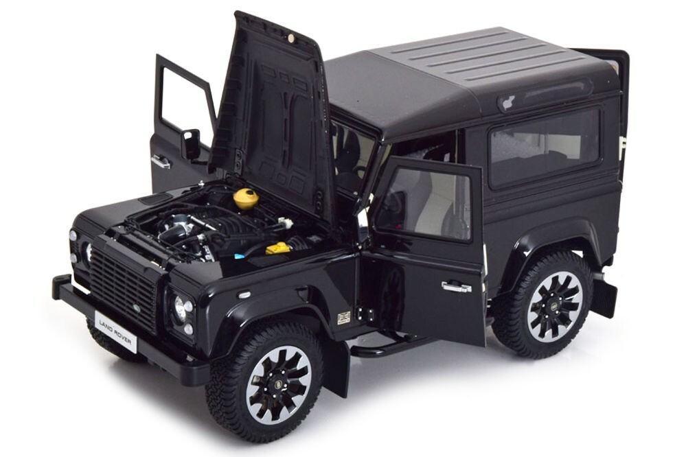 LCD MODELS LCD18007Bl 1:18 2018 LAND ROVER DEFENDER 90 WORKS V8