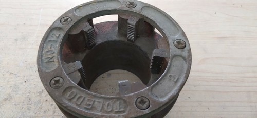 USED TOLEDO #12 2" NPT DIE HEAD - CHIPPED TEETH - DROP HEAD TYPE - Picture 7 of 7