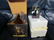 DC Direct Batman Mini Statue New in Box William Paquet Simon Bisley