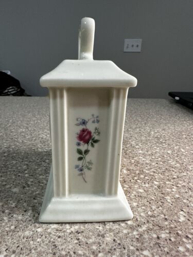 Vintage Ingraham Porcelain Table Clock Quartz Ivory Color Roses Flower Working - Picture 2 of 5