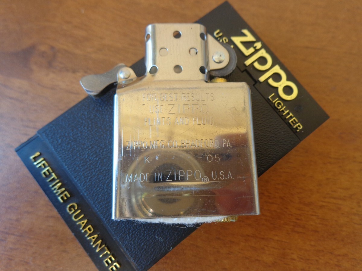 RARE 1997 LIMITED ZIPPO LIGHTER CAPRICORN ZODIAC BARRETT SMYTHE PEWTER EMBLEM
