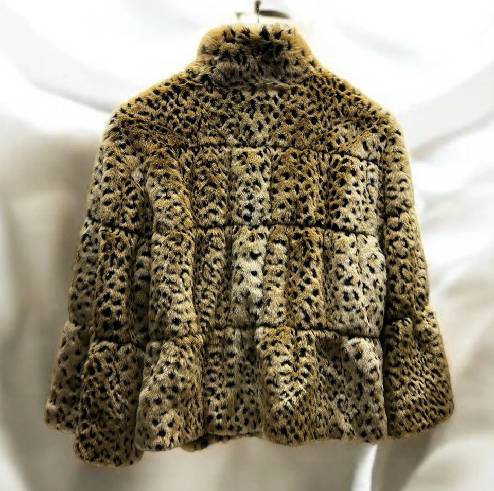 Abrigo corto de piel sintética con estampado animal INC International Concepts botón talla XL Foto 2 de 4