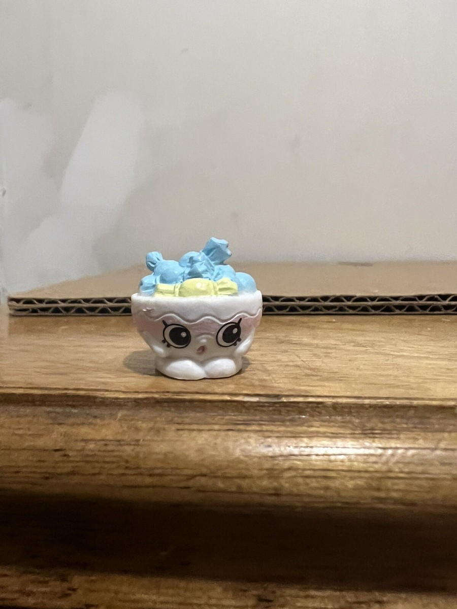Shopkins Season #17 CANDY BOWL White Mint OOP Moose Toys Mini Figure