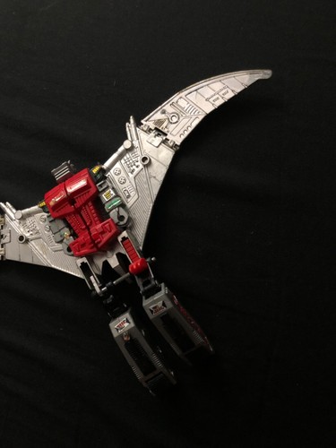 SWOOP Vintage Hasbro 1985 G1 Transformers Action Figure MISSING PART OF THE HEAD - Picture 3 of 10