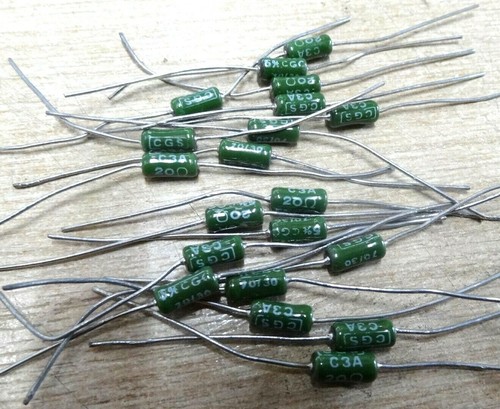 20x Vintage CGS C3A 20R 3W wirewound resistors green enamel - Picture 2 of 3