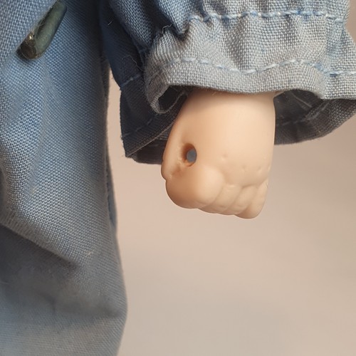 Porcelain Doll "Jason" (760) 6"(16cm) by The Ashton-Drake Galleries - Picture 7 of 9