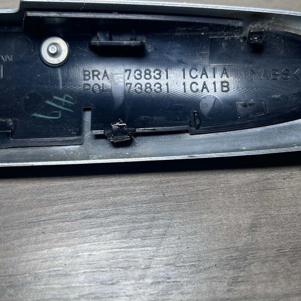 09-17 INFINITI FX35 FX37 FX50 QX70 FABRICANTE DE EQUIPAMENTO ORIGINAL TAMPA DE ACABAMENTO PARA RACK DE TETO DRIVER DIANTEIRO ESQUERDO FL - Imagem 4 de 4