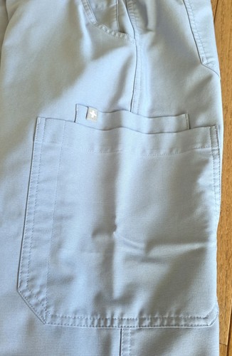 FIGS Scrub Set Technical Collection Vapor Blue Top Sz S & Bottom Size M Petite - Picture 17 of 24