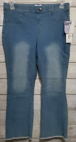 Just Be Pull On Cropped Flare Blue Jeans Gr. S Stretch Snug Fit ausgefranst Neu mit Etikett - Bild 1 von 7