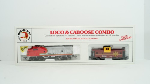 Bachmann HO Scale Santa Fe ATSF EMD F9 Diesel Loco & Caboose Combo NEW W18-4 - Picture 15 of 20