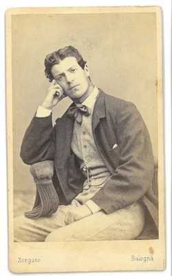 A15-CDV Albumin Carte de Business Man jacket butterfly chair ph Sorgato Venezia