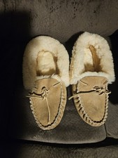 LL Bean Wicked Good Moccasin Slippers - Women 11m