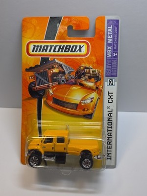 2006 Matchbox #29 International CXT 1:64 Diecast Truck Yellow 