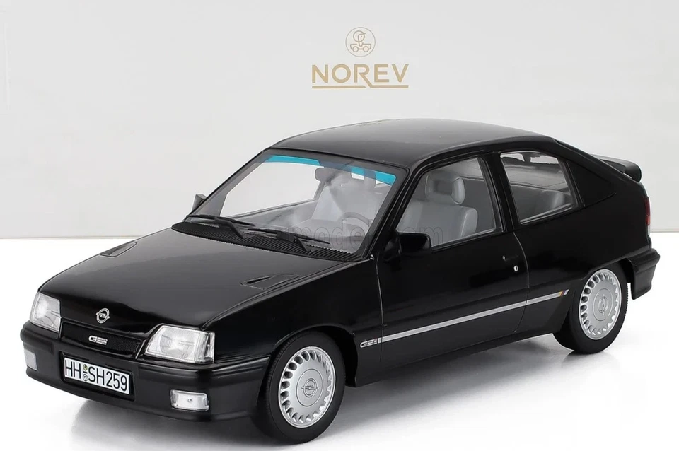 OPEL KADETT GSI 1991 NERA 1:18 NOREV 183617 - Immagine 3 di 4