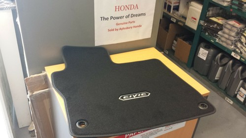 Original Honda Civic 5-Türer Modell Fahrer Teppich Matte ( ** Civic 2008 - 2011 ** )