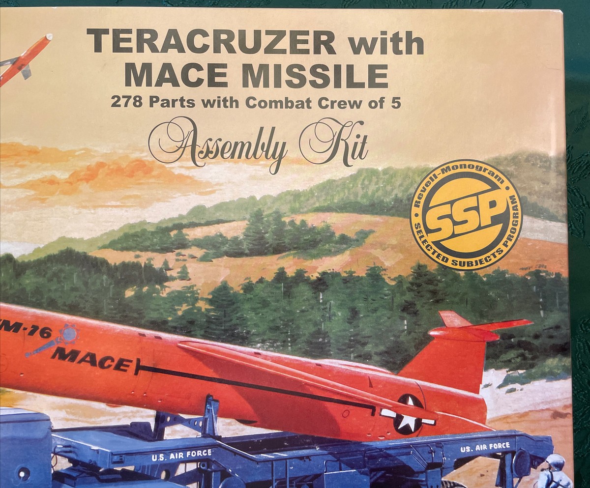 Revell Model Teracruzer With Mace Missile Renwal 2012 New Sealed