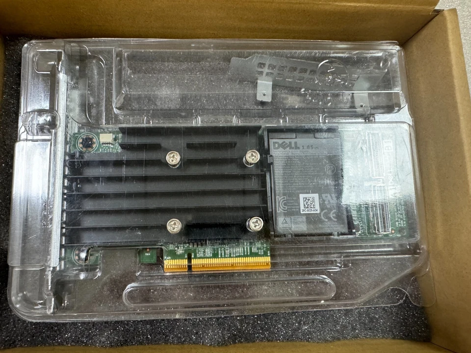 New Genuine Dell Perc H755 PCI-E 4.0 SAS Raid Card w/Battery 29XMF Y2RV2 battery - Image 2 of 4