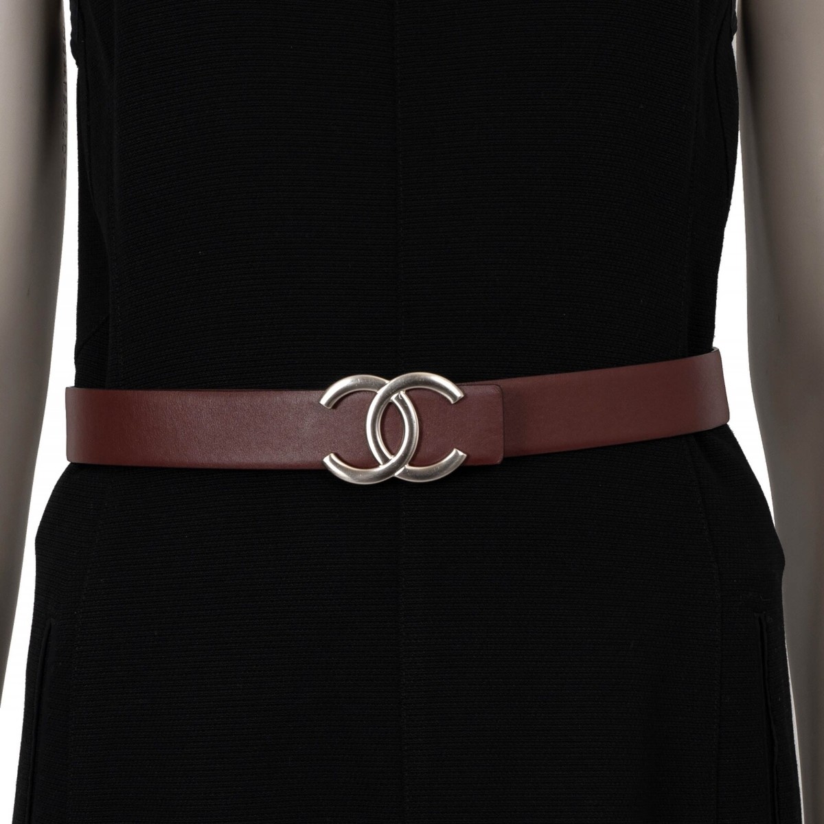 チ*ん様 CHANEL バーガンディ レザーベルト ダブルCロゴ 71410 auth CHANEL burgundy & black leather 2020 REVERSIBLE