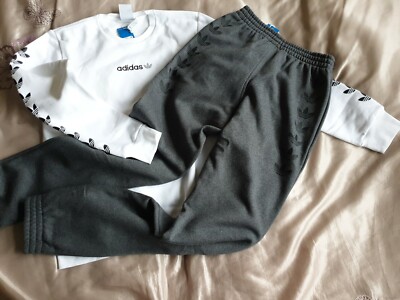 Adidas Repeat Trefoil Fleece Tracksuit QQR White Sweatshirt Grey