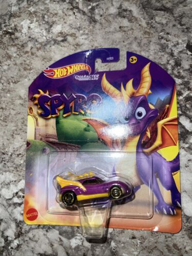 Hot Wheels Character Car 2023 Spyro - Picture 1 of 1