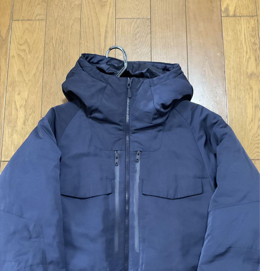 White Mountaineering UNIQLO Hybrid Down Jacket L F/S from White Mountaineering UNIQLO Hybrid Down Jacket L F/S from