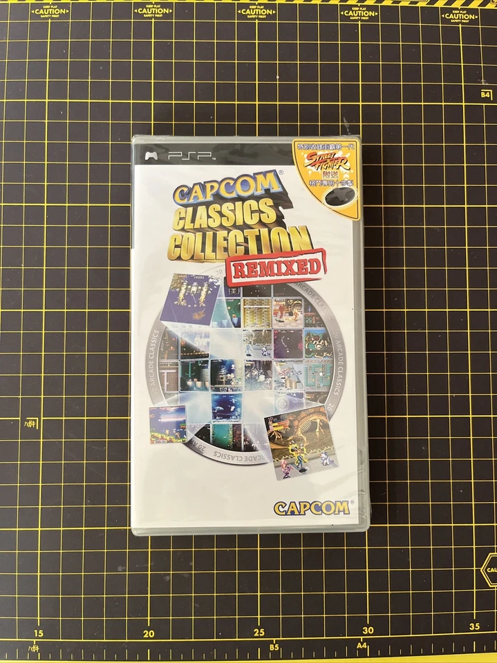 Capcom Classics Collection: Remixed Sony PSP W/Manual Bonus Asia English CIB - Image 2 of 4
