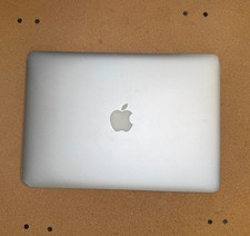Apple MacBook Air 13-Inch 2014 Core i5 1.4GHz...