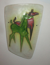 wandkeramik mit pferden,  schäffenacker-keramik