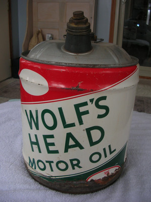 VINTAGE WOLF'S HEAD 5 GALLON GAS MOTOR OIL CAN