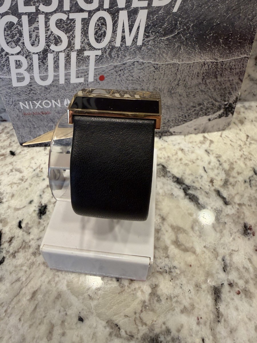 New rare Nixon The Rotolog Leather Watch Gold And Black With Box