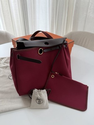 HERMÈS Herbag Schultertasche 31  Rubis/Rouge