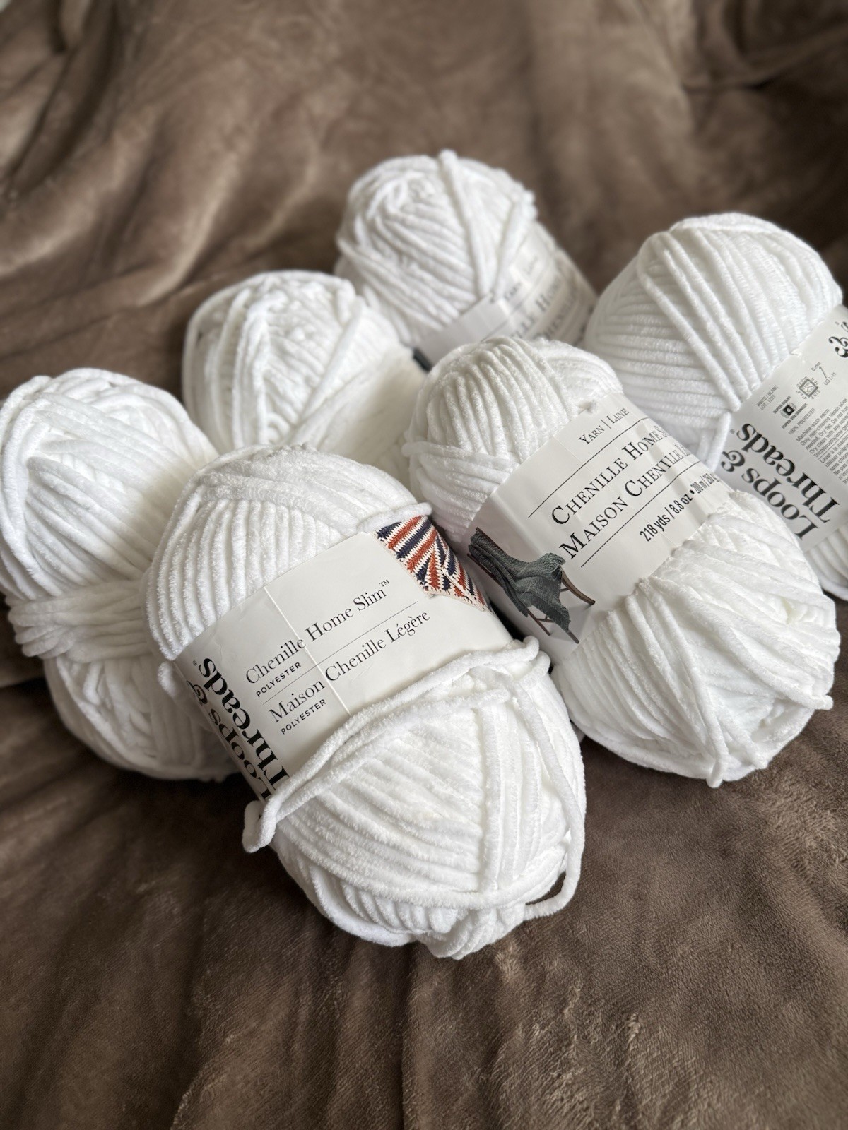 6 Skeins Loops & Threads Chenille Home Slim Super Bulky White Polyester Yarn Lot