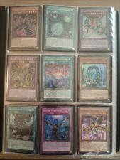 Album + Cartes Yu Gi Oh 4 Decks prêts à jouer + portfolio + 2 tapis de jeu, FR.
