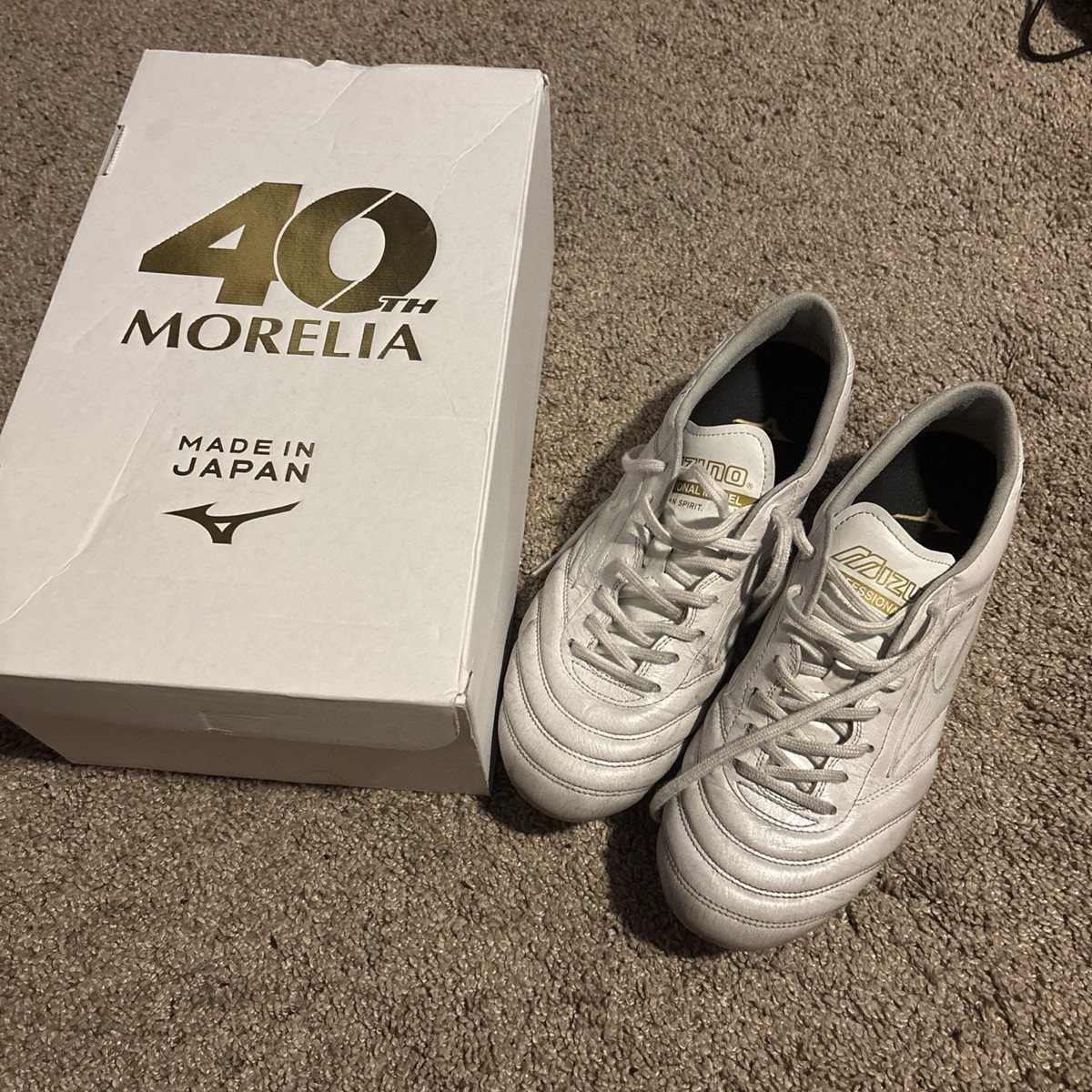 MIZUNO MORIELA II UL JAPAN 40th anniversary white/gold soccer