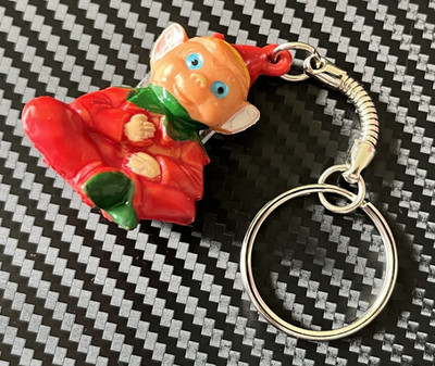 VINTAGE CORNISH PIXIE KOBOLD SCHLÜSSELANHÄNGER GLÜCKSBRINGER ELFE WICHTEL - 70er?