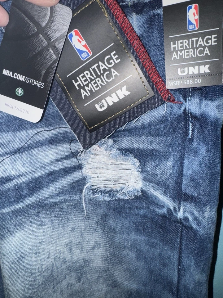 UNK Golden State Warriors. Pantalones cortos NBA Denium. Hombre Talla 36. Ventas al por menor $88 Foto 3 de 4