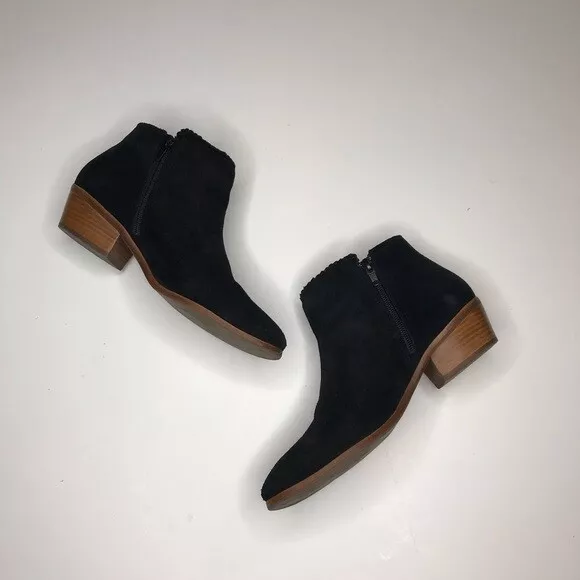 Jack Rogers Bailee Suede Ankle Bootie Black Women s 8 Scallop