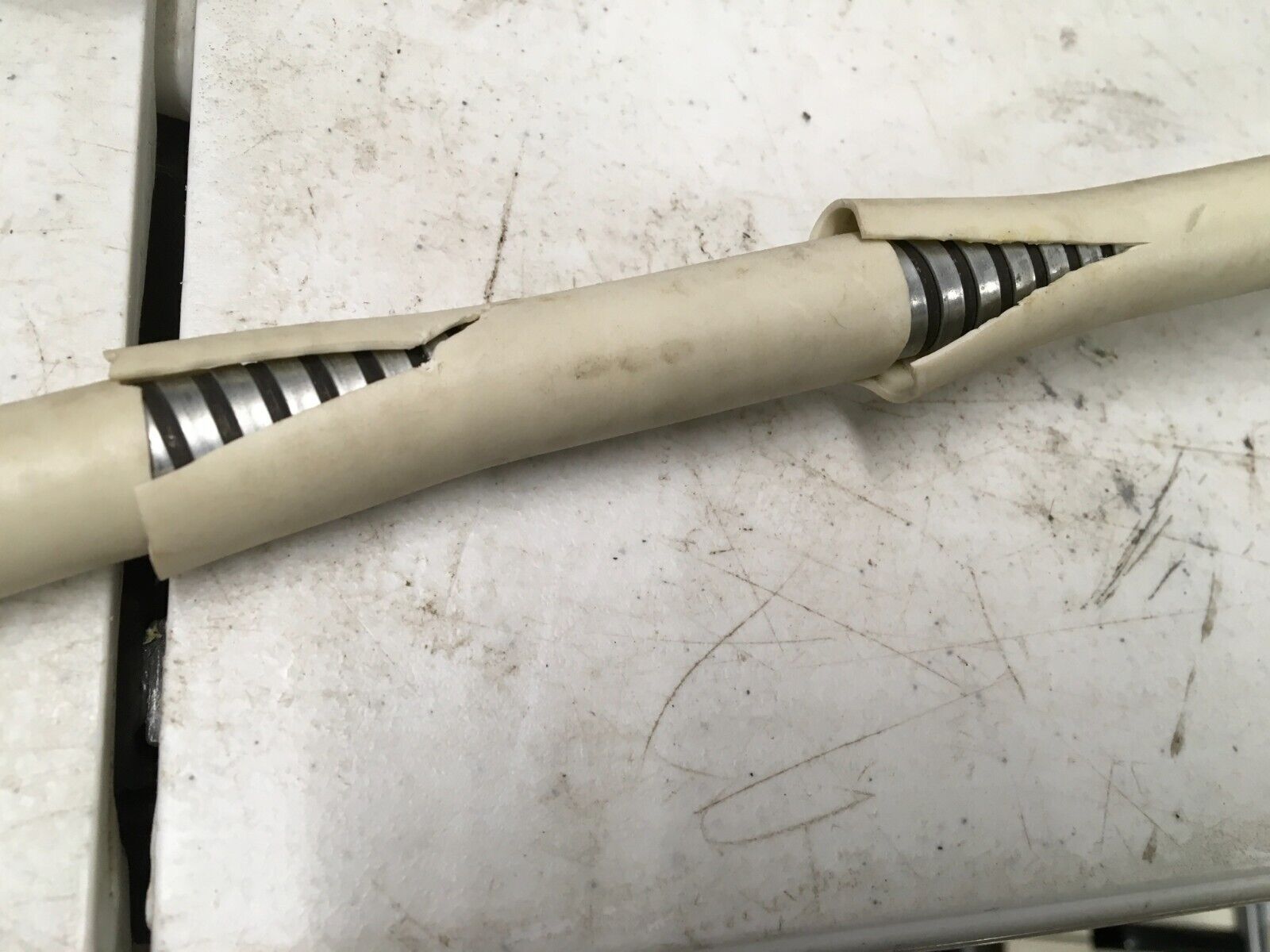 Sunnex Series 700 Halogen Gooseneck Lamp HS747-20D-O 12V/20W