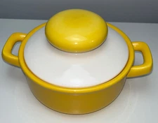 MCM Ceramic Covered Dish 1.5 Quart Casserole Retro Yellow Big Knob Vintage Japan
