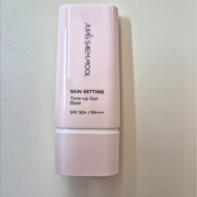 JUNG SAEM MOOL Skin Setting Tone Up Sun Base 40ml / SPF50+ PA+++ / No White Cast