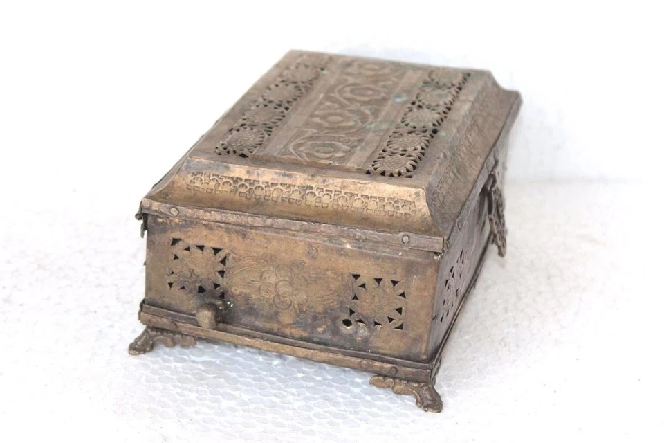 Caja Dan Pan Metal Blanco Latón Años 1900 Antigua De Colección Rara Antigua Coleccionable Foto 2 de 4