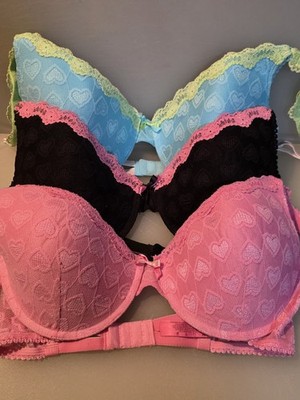 Fruit of the Loom Lot of 3 40D A Fresh Collection Underwire Lace Heart Bras