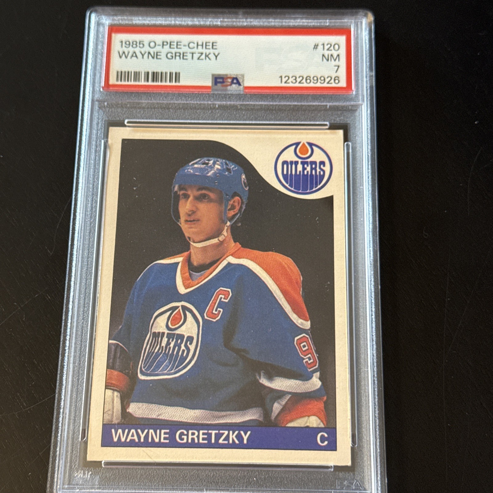 1985 O-PEE-CHEE  WAYNE GRETZKY #120 GRADED  PSA 7 NM