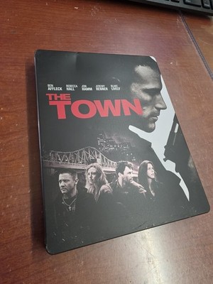 THE TOWN (4K UHD Blu-ray) Collector Steelbook, Small Dent In Front