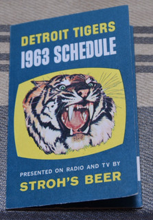 1963 DETROIT TIGERS Pocket Schedule BASEBALL STROH'S BEER Advertising